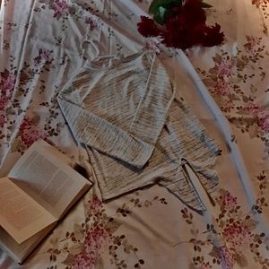 Warm turtlenecks long sleeve-tee. Brand oldnavy. Size L (10-12) color mixed.